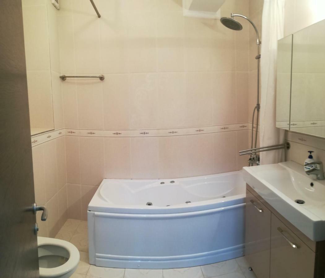 מאמאיה C&Y Zev Apartments מראה חיצוני תמונה